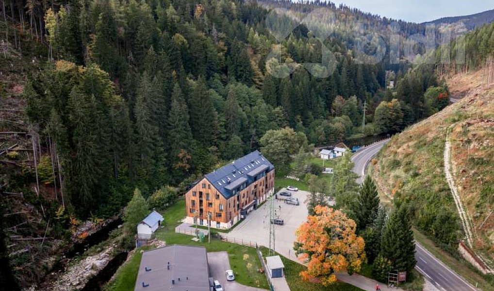 Prodej bytu 4+kk 91 m², Vrchlabí – náhled fotky 2