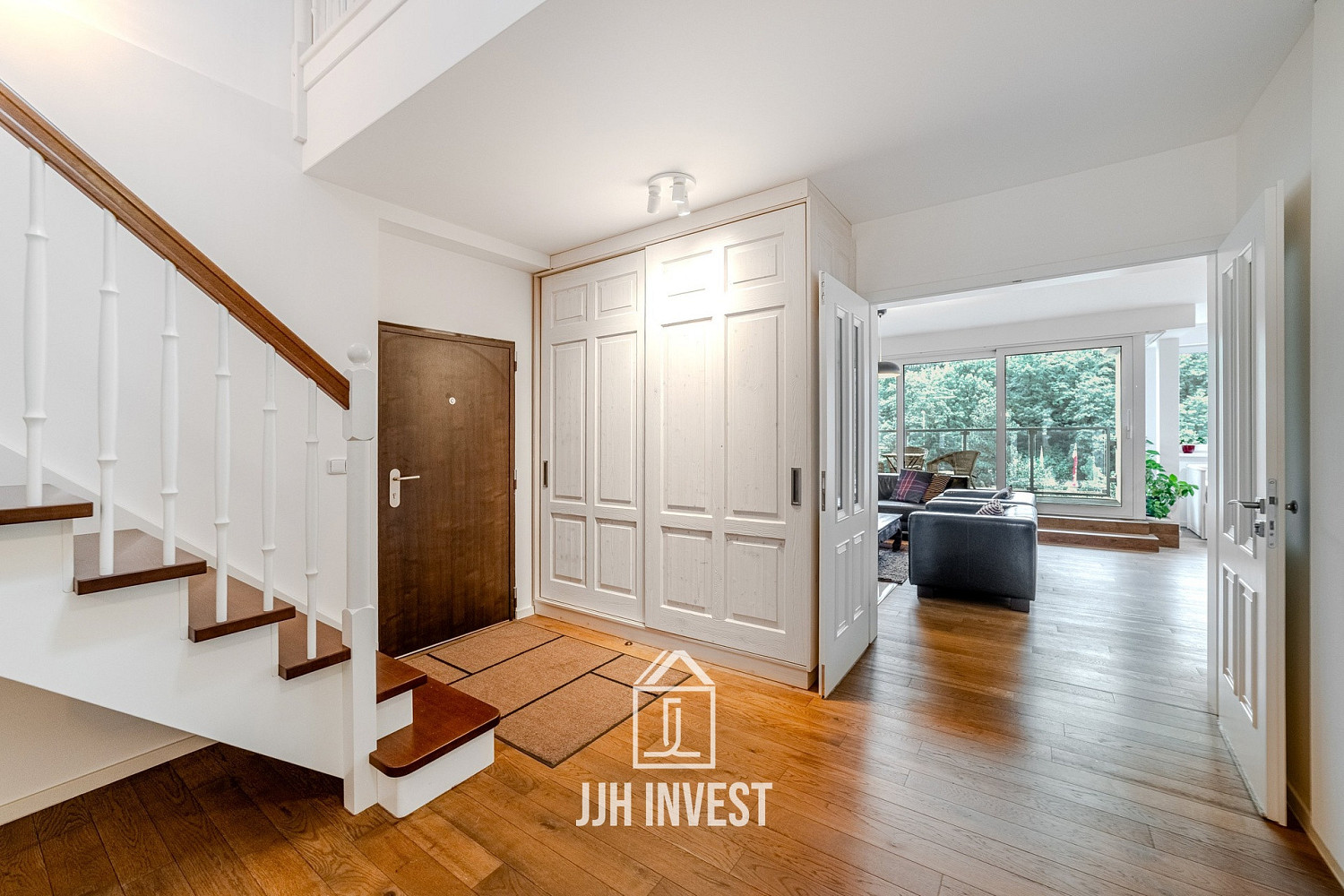 Pronájem bytu 4+kk 138 m² — photo 3