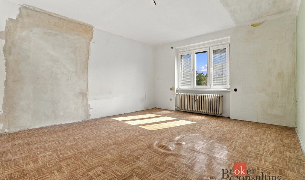 Prodej bytu 2+1 63 m², Ostrov – náhled fotky 5
