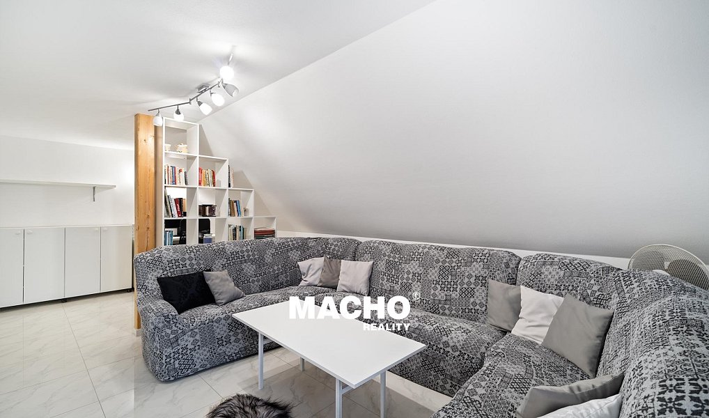 Prodej domu 220 m² s pozemkem 2 014 m², Soběslav – náhled fotky 15