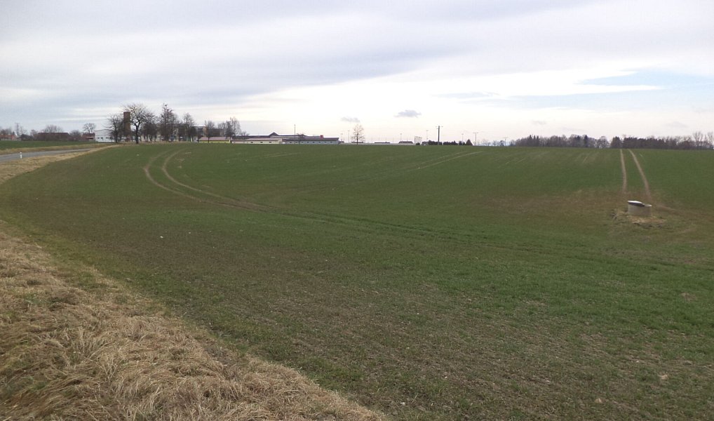 Prodej pole 2 330 m², Dříteň – náhled fotky 4