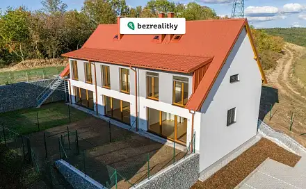 Prodej domu 106 m² s pozemkem 147 m², Mořina, okres Beroun