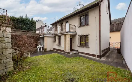 Prodej domu 290 m² s pozemkem 1 076 m², Modenská, Karlovy Vary - Doubí