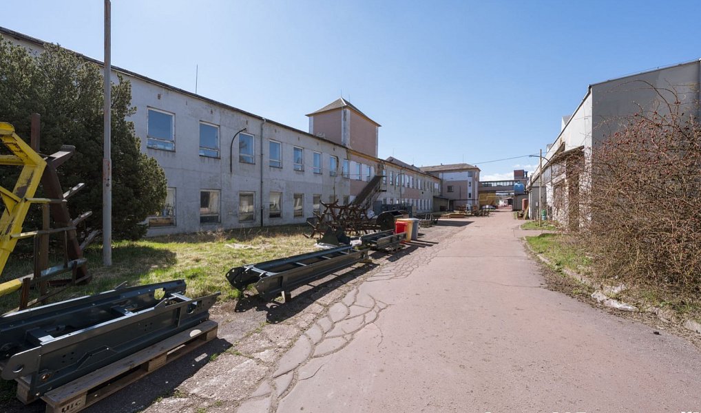 Prodej výrobních prostor 6 500 m², Světlá Hora – náhled fotky 2