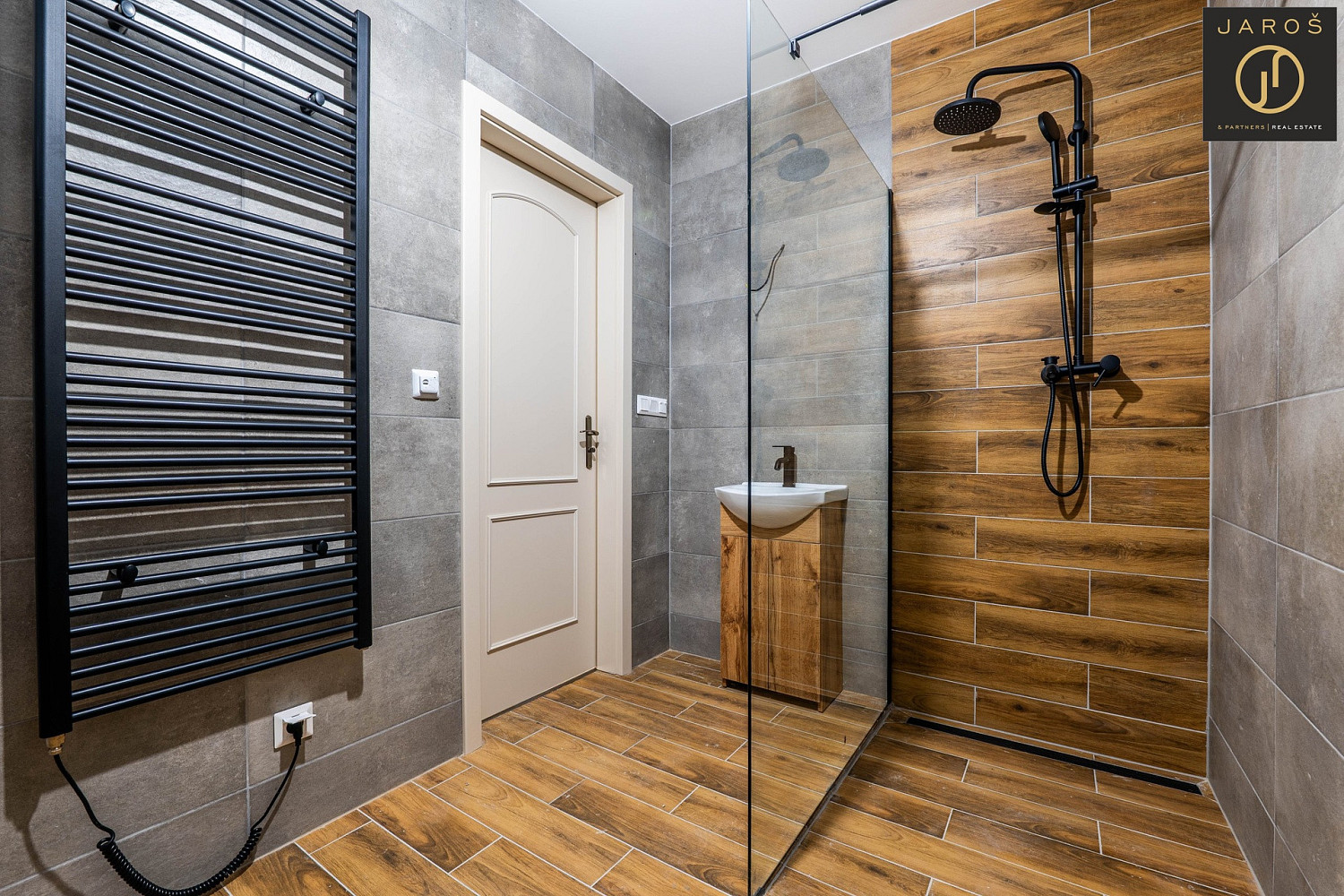 Prodej bytu 2+kk 62 m² – fotografie 4