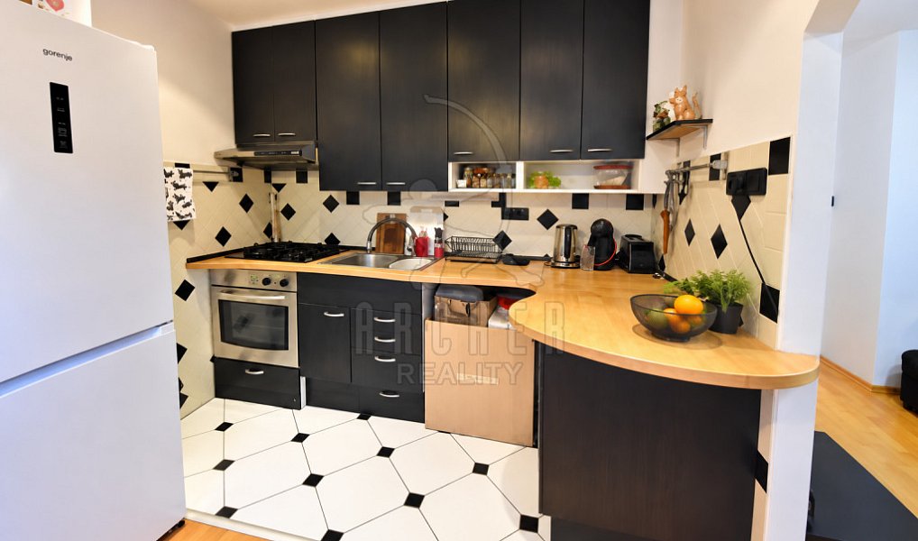 Prodej bytu 2+1 53 m², Praha – náhled fotky 3