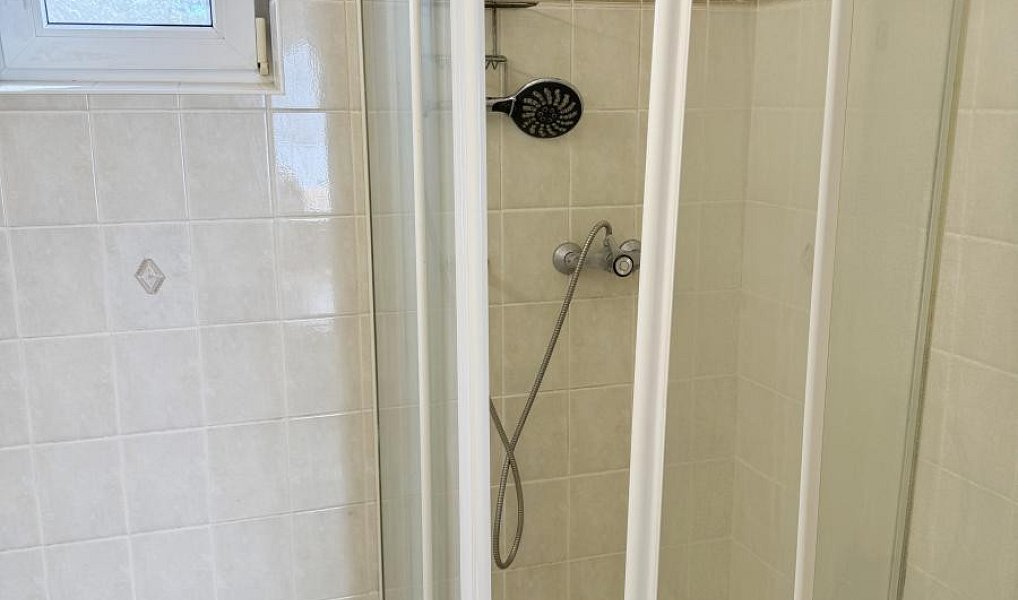 Prodej domu 200 m² s pozemkem 97 m², Nesovice – náhled fotky 35