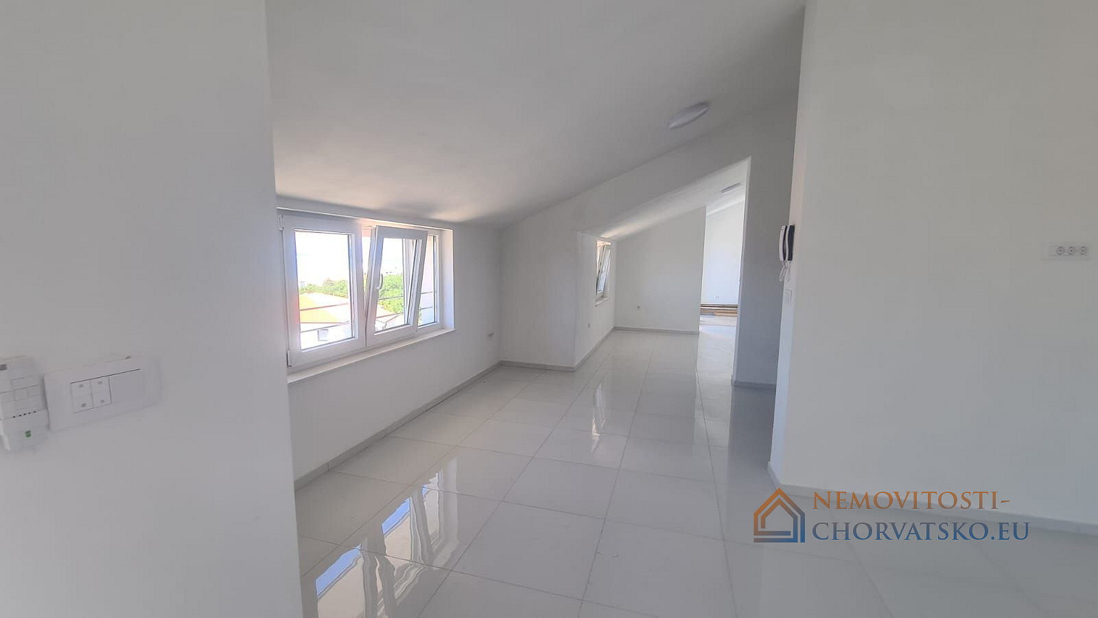 Prodej bytu 2+kk 123 m² - Więcej