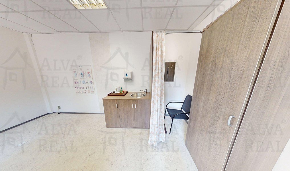 Pronájem obchodních prostor 145 m², Židlochovice – náhled fotky 13