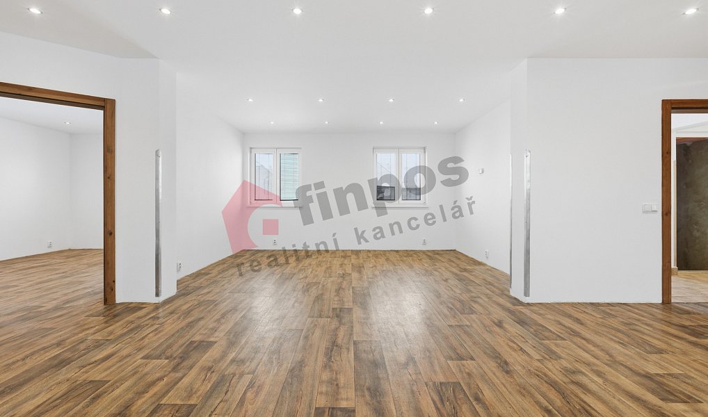 Prodej domu 282 m² s pozemkem 409 m², Velemín – náhled fotky 4