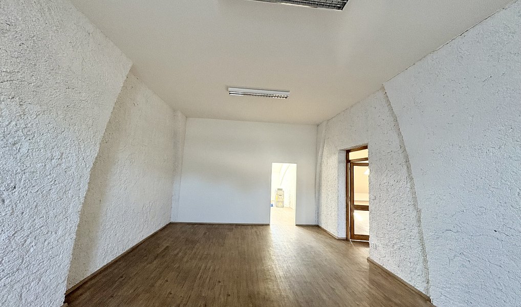 Prodej obchodních prostor 700 m², Lysá nad Labem – náhled fotky 11