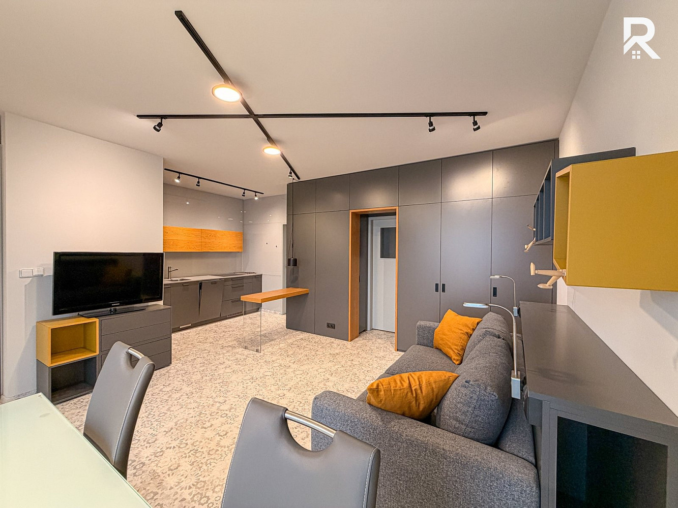 Pronájem bytu 1+kk 41 m²