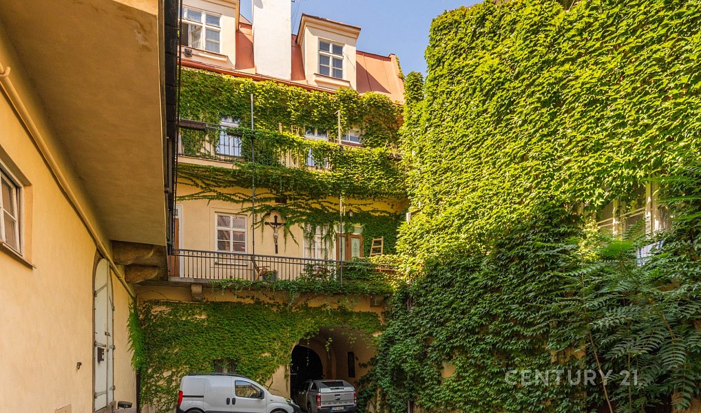 Prodej bytu 5+1 176 m², Praha – náhled fotky 26