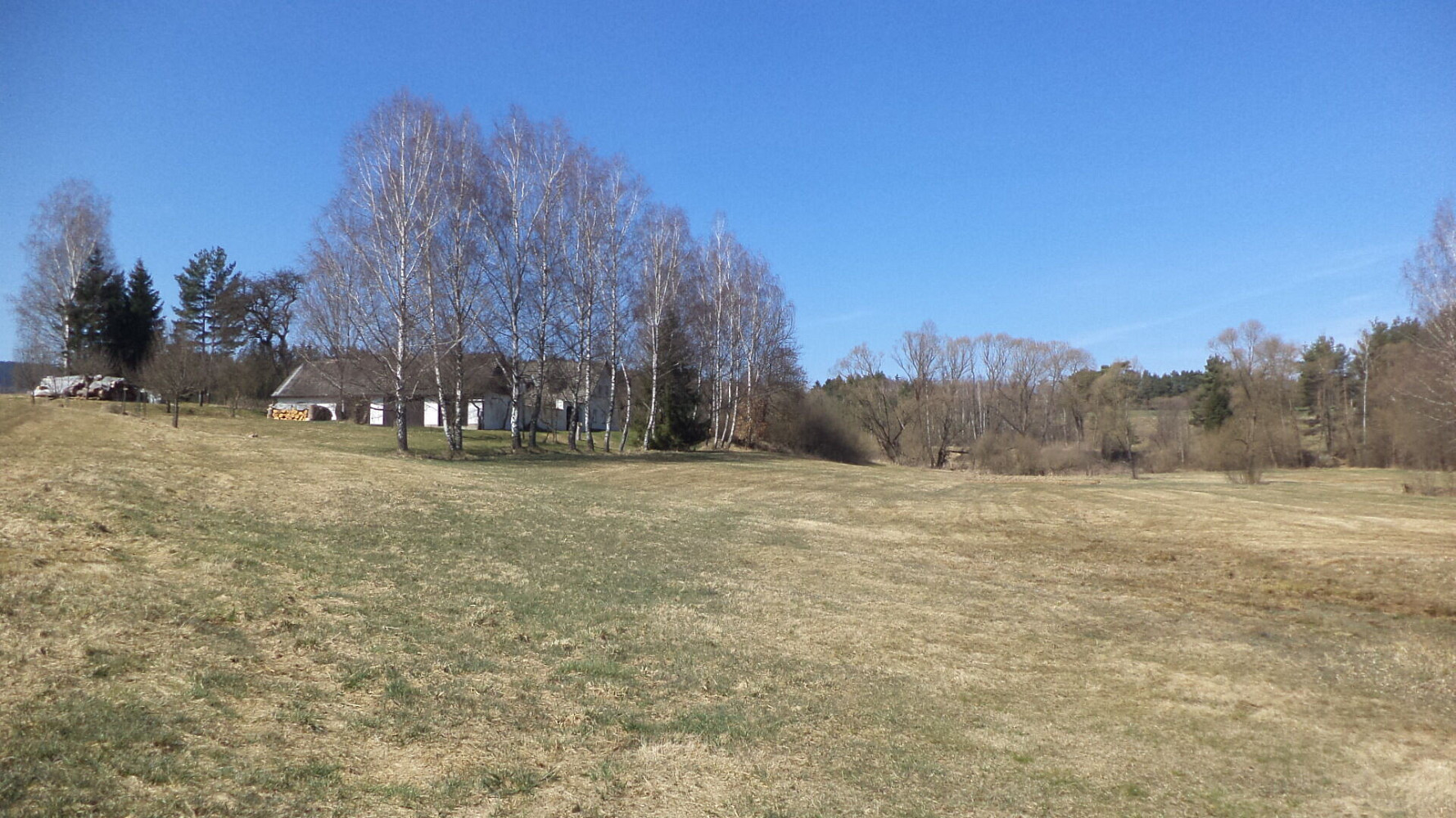 Prodej stavebního pozemku 3 302 m² – fotografie 2
