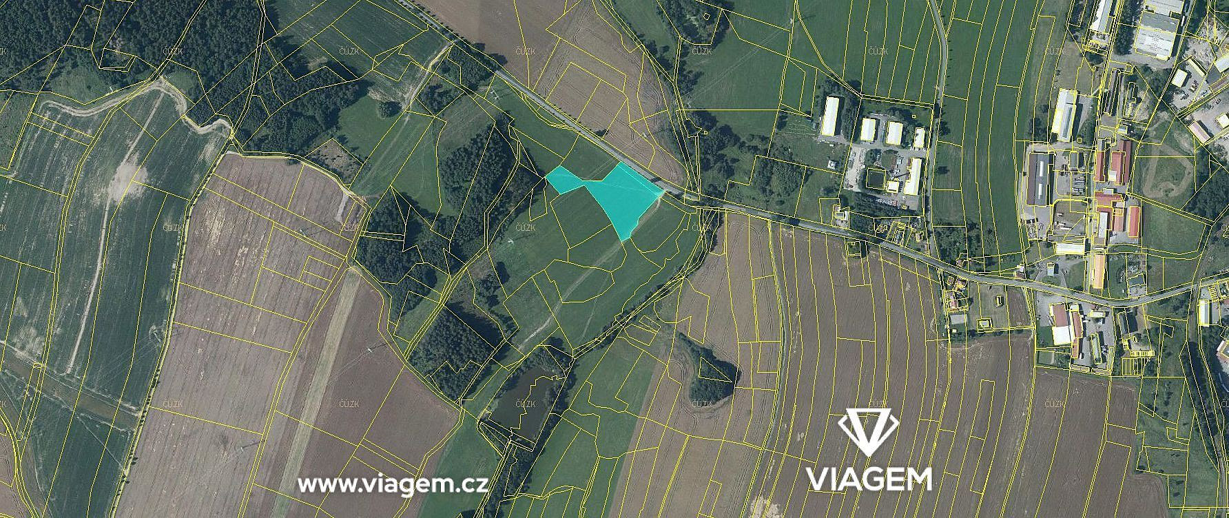 Prodej pole 2 335 m² – fotografie 2