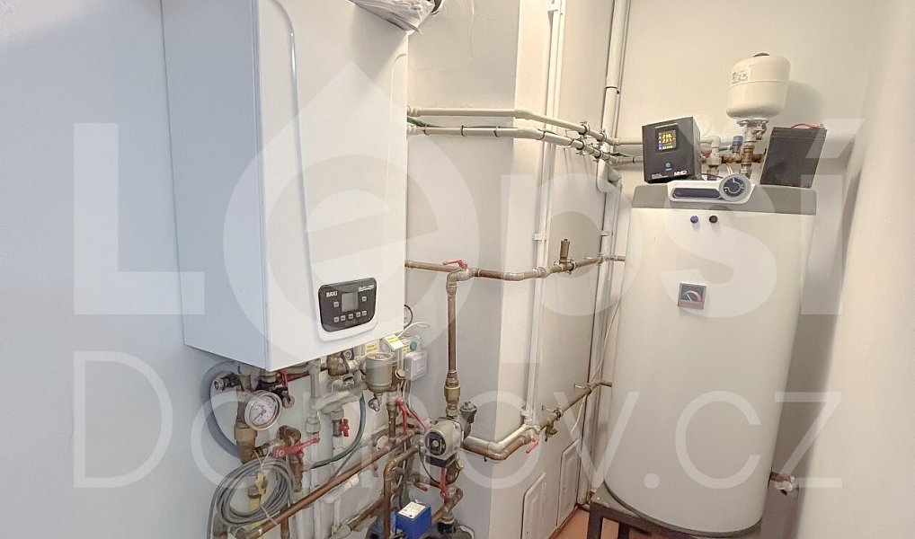 Prodej domu 315 m² s pozemkem 1 120 m², Jeseník – náhled fotky 15
