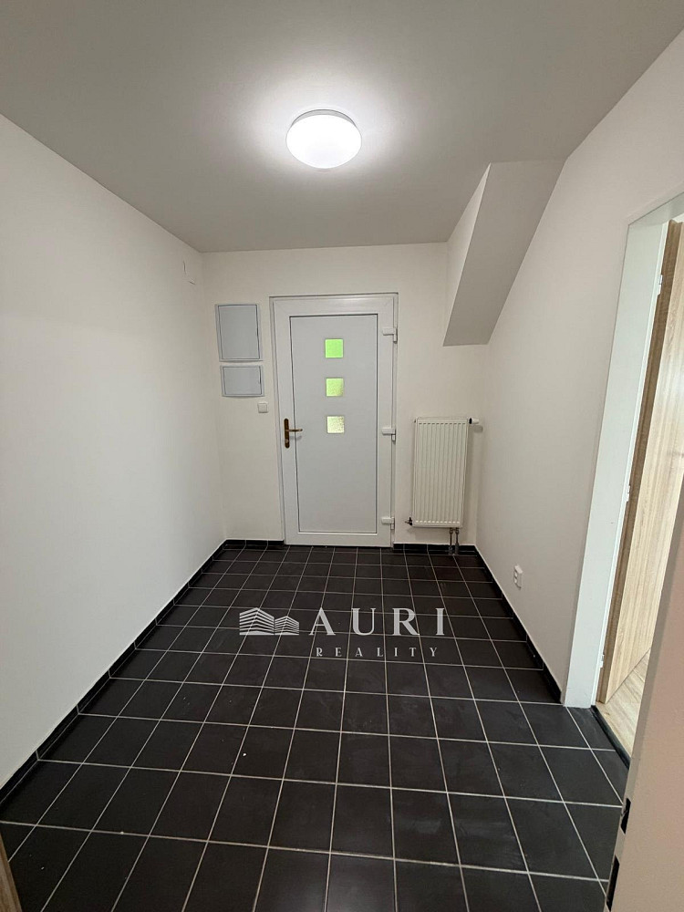 Pronájem bytu 1+kk 58 m² — photo 4