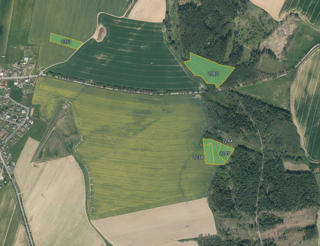 Prodej pole 30 717 m²