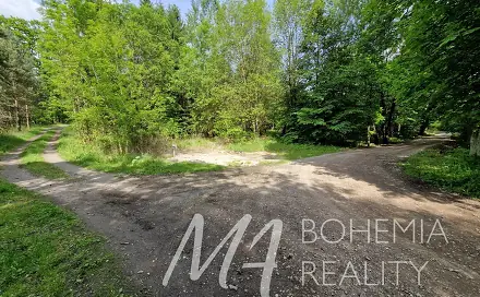 Prodej pozemku 15 564 m², Jiřice, okres Nymburk