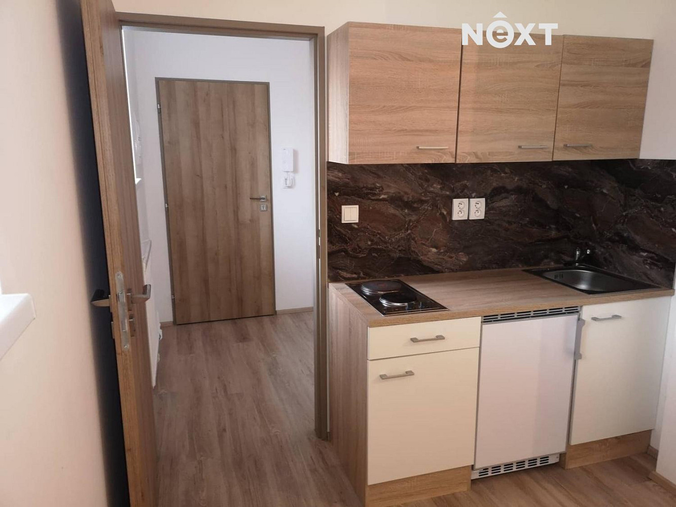 Pronájem bytu 1+kk 35 m² — photo 3