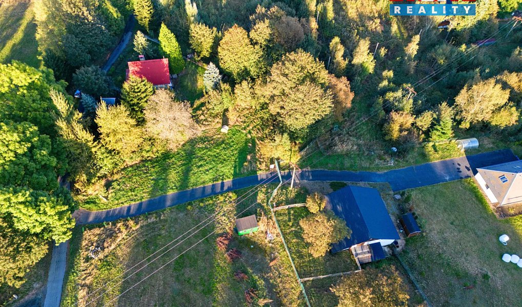 Prodej stavebního pozemku 1 645 m², Blatno – náhled fotky 9