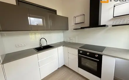 Prodej bytu 3+1 79 m², Hanychovská, Liberec - Liberec III-Jeřáb