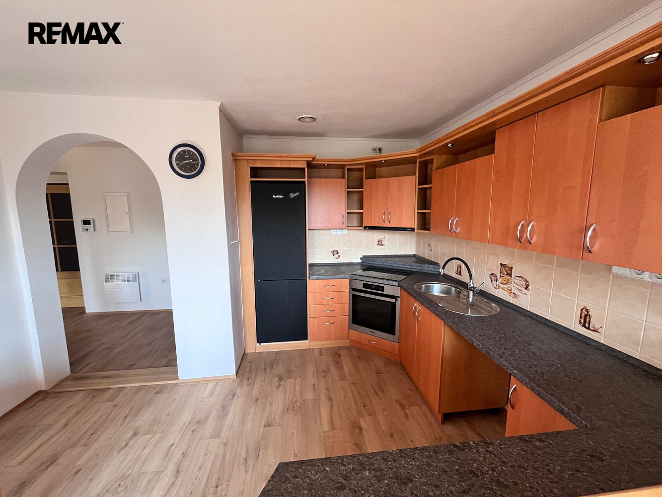 Pronájem bytu 2+1 92 m² – fotografie 4