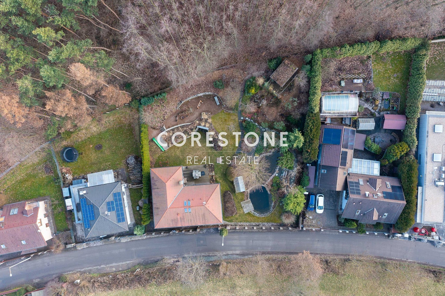 Prodej stavebního pozemku 673 m² – fotografie 3
