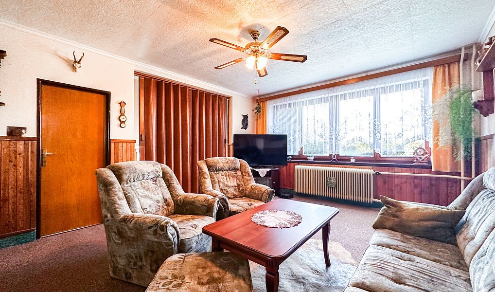 Prodej domu 300 m² s pozemkem 801 m², Komárov – náhled fotky 17
