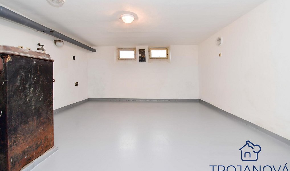 Pronájem domu 250 m² s pozemkem 390 m², Benešov – náhled fotky 33