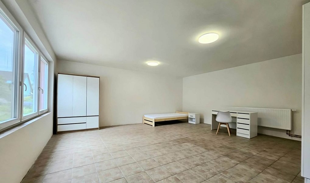 Pronájem bytu 4+1 104 m², Troubsko – náhled fotky 12