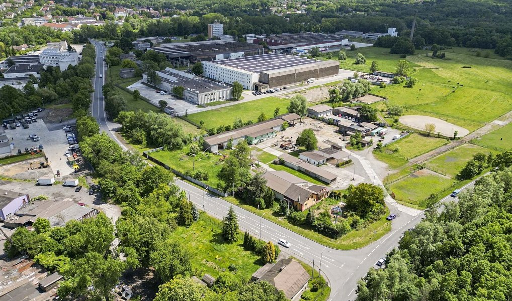 Prodej komerčního pozemku 1 767 m², Ostrava – náhled fotky 3