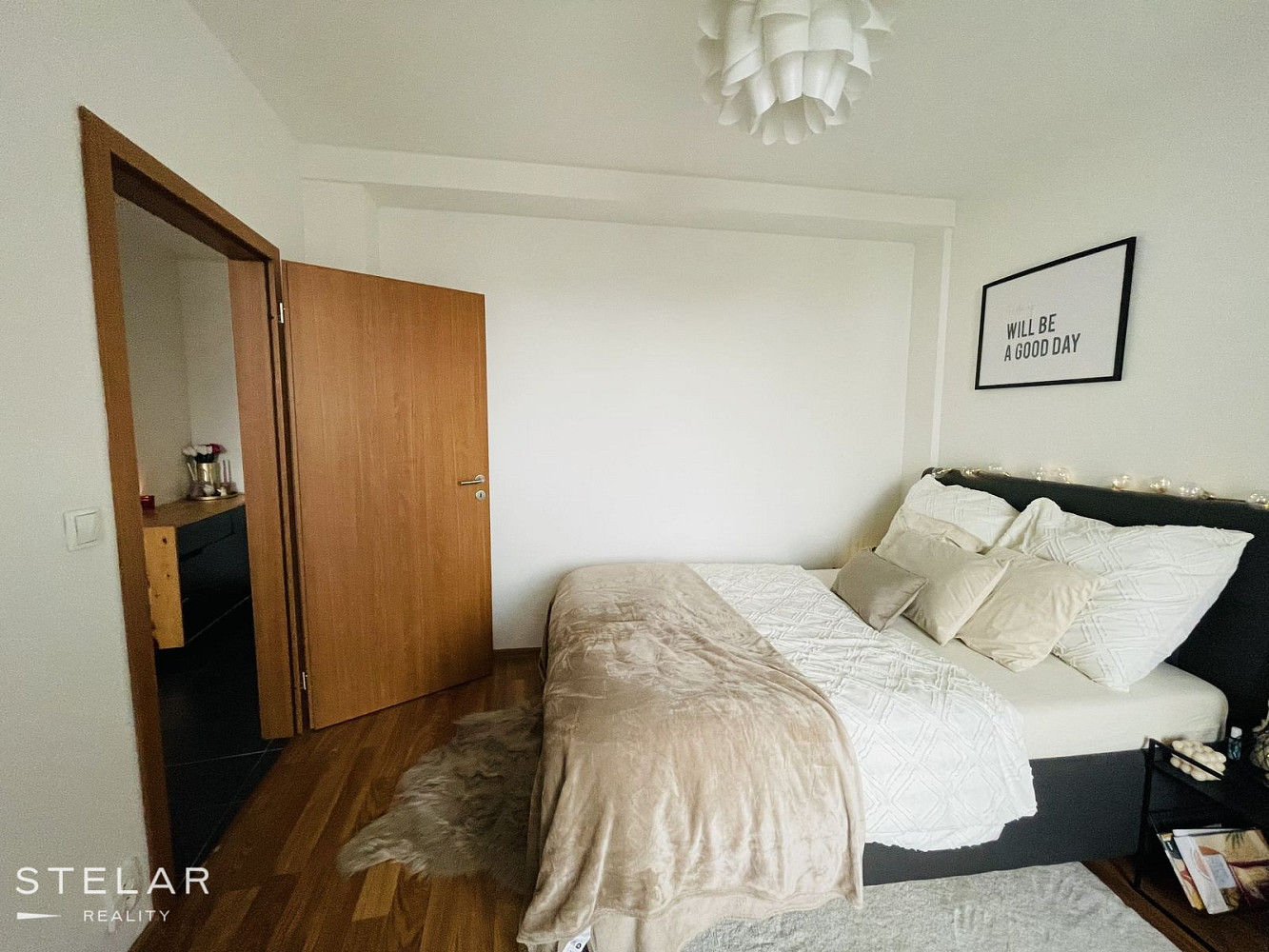 Pronájem bytu 2+kk 61 m² – fotografie 5