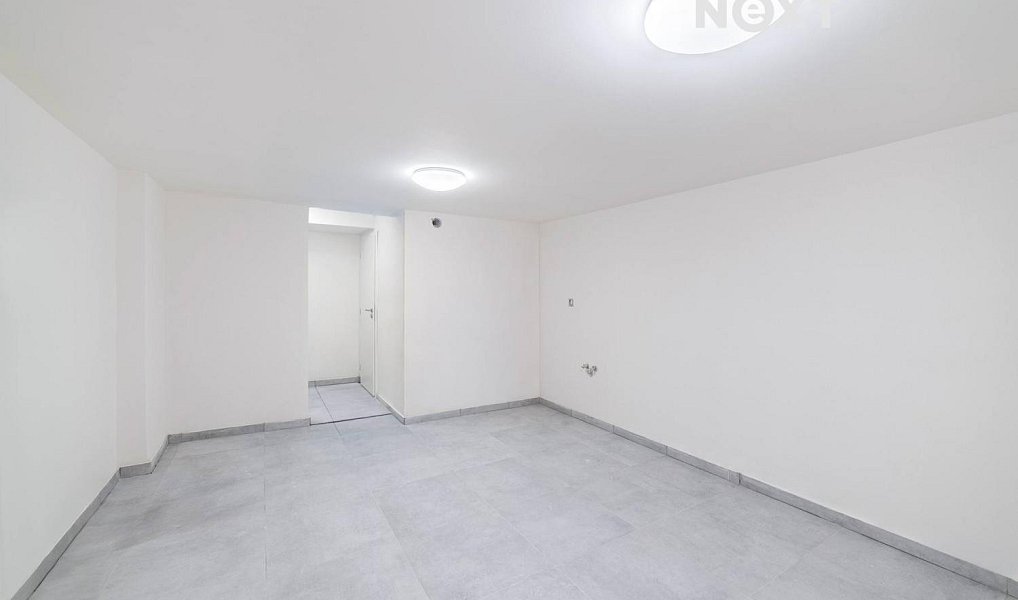 Prodej kanceláře 26 m², Praha – náhled fotky 3