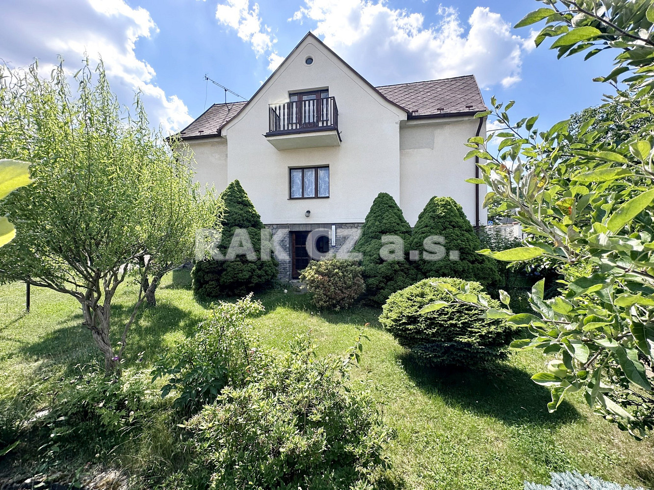 Prodej domu 195 m² s pozemkem 636 m²