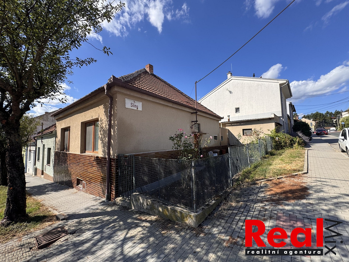 Prodej domu 150 m² s pozemkem 196 m² — photo 2