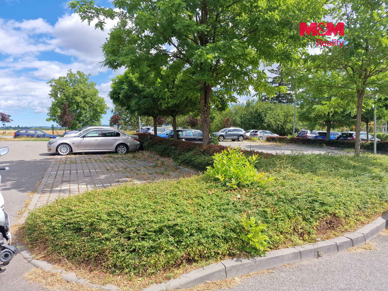 Prodej parkovacího stání, moravany u brna — photo 3