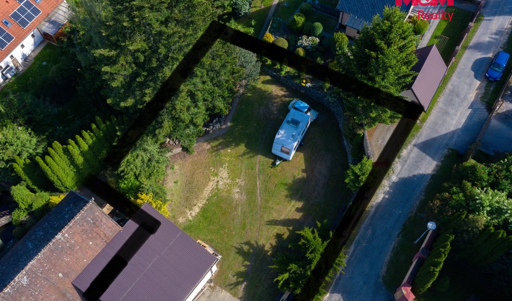 Prodej stavebního pozemku 1 100 m², Strančice – náhled fotky 8