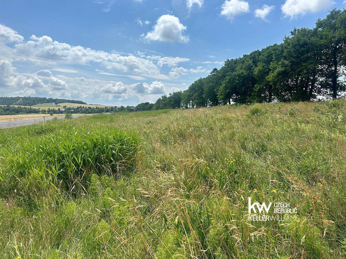 Prodej stavebního pozemku 1 006 m²