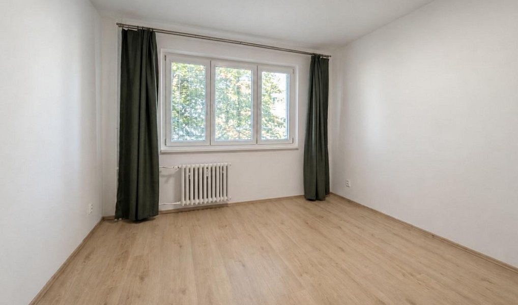 Prodej bytu 2+1 49 m², Beroun – náhled fotky 9
