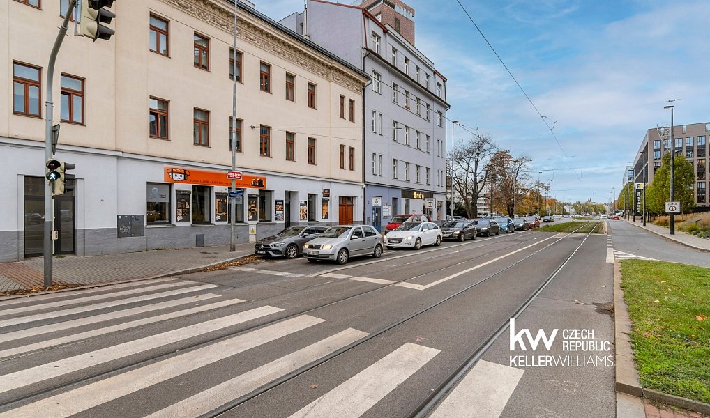Prodej bytu 2+1 72 m², Praha – náhled fotky 14