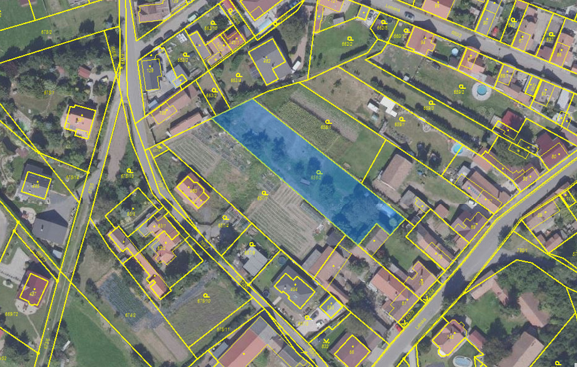 Prodej stavebního pozemku 1 300 m² – fotografie 3