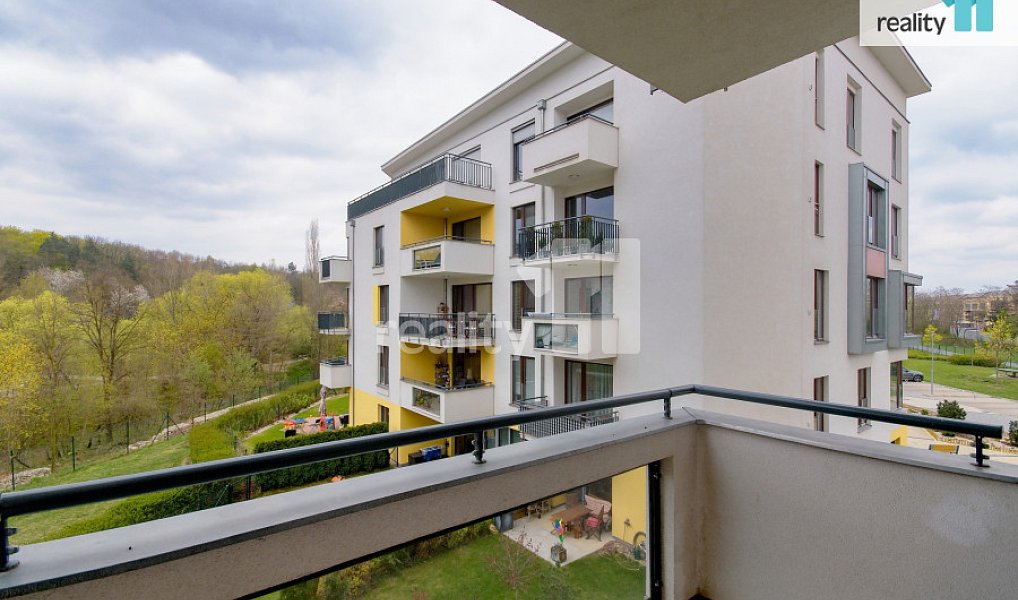 Prodej bytu 4+kk 93 m², Praha – náhled fotky 34