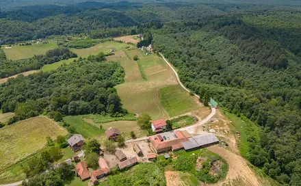 Prodej domu 315 m² s pozemkem 400 000 m², Gvozd, Sisačko-moslavačka županija, San Marino