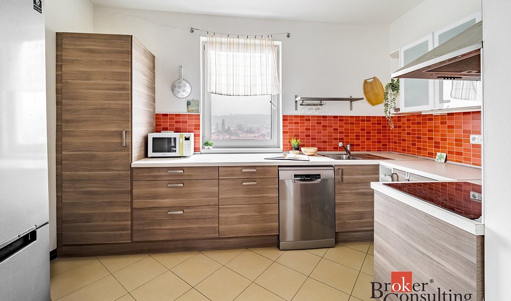 Pronájem bytu 3+kk 85 m², Praha – náhled fotky 4