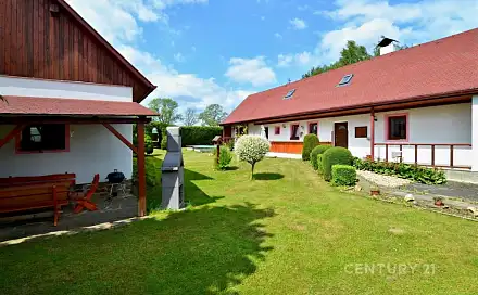 Prodej chaty/chalupy 325 m² s pozemkem 5 290 m², Litohošť, okres Pelhřimov