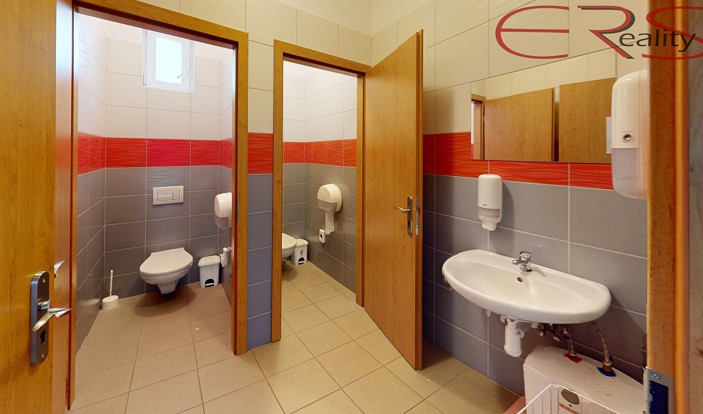 Prodej kanceláře 1 800 m², Mladá Boleslav – náhled fotky 14