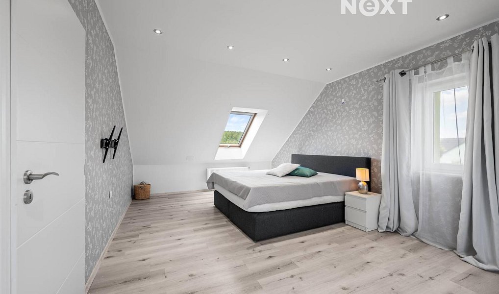Prodej domu 152 m² s pozemkem 722 m², Nebovidy – náhled fotky 2