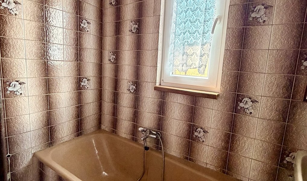 Prodej domu 200 m² s pozemkem 238 m², Tachov – náhled fotky 51