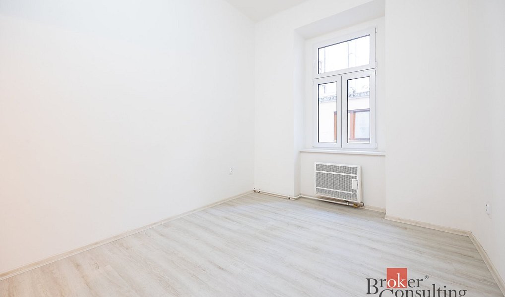 Prodej bytu 2+1 62 m², Praha – náhled fotky 9